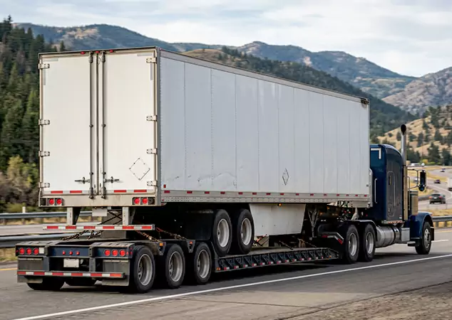 Why Choose Phoenix Hauling Services Over Other Trailer Shipping Companies in Phoenix, AZ?